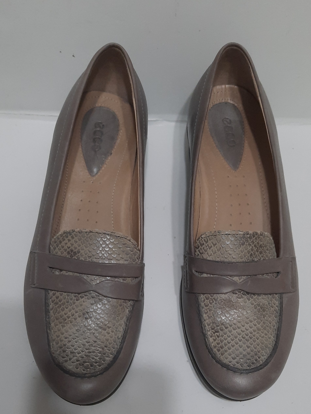 Ecco Taupe/Brown Leather Penny Loafers